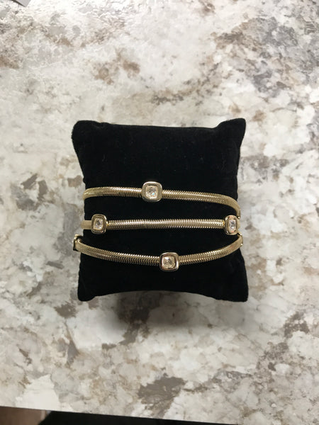 Gold Bracelet with C.Z and Magnetic Clip