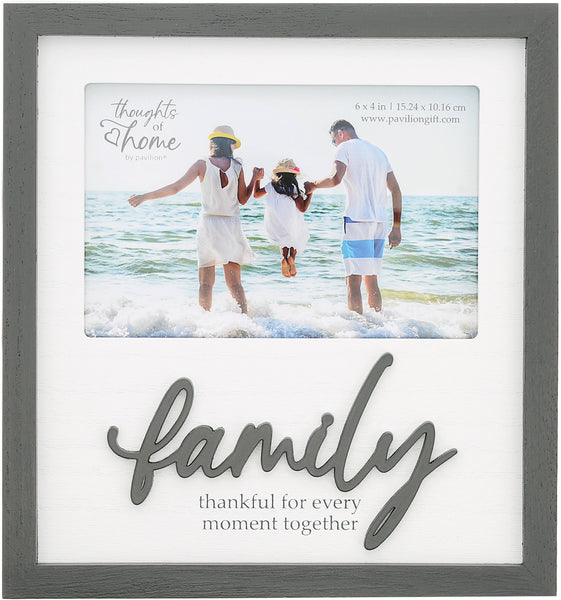 Family - 7.75" x 8.25" Frame (Holds a 6" x 4" Photo)