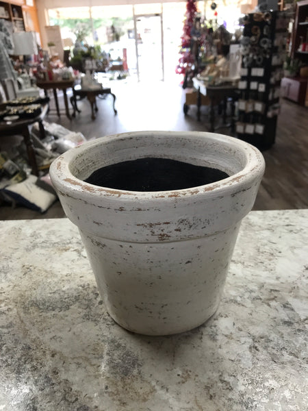 Small Vessel Clay Pot