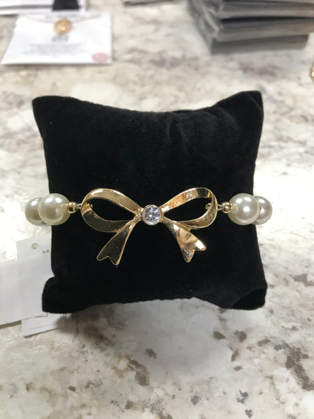 Gold Pearl Bead Bracelet with Bow