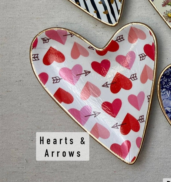 Valentines Ceramic Heart Dish: Hearts & Arrows
