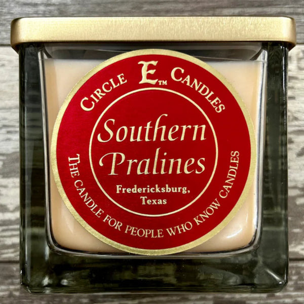 Circle E (22 oz) Southern Pralines