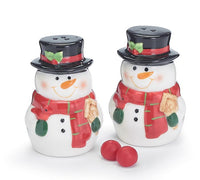 festive snowman salt pepper shakers